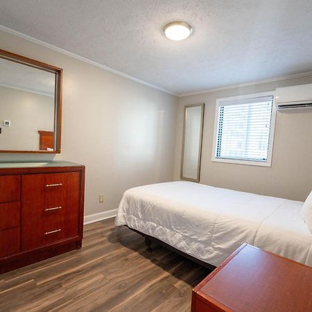 The Grand Regal Resort Elizabethtown Екстериор снимка